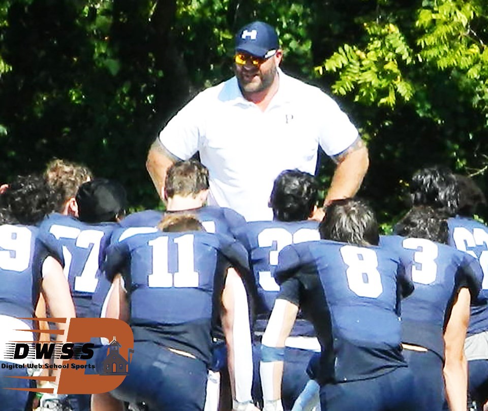 Potomac School head football, wrestling coach leaving for new job